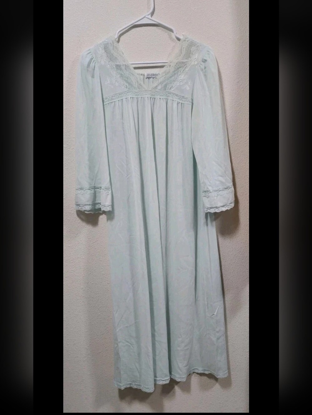 Miss Elaine Mint Green Long Lace-Trim Nightgown